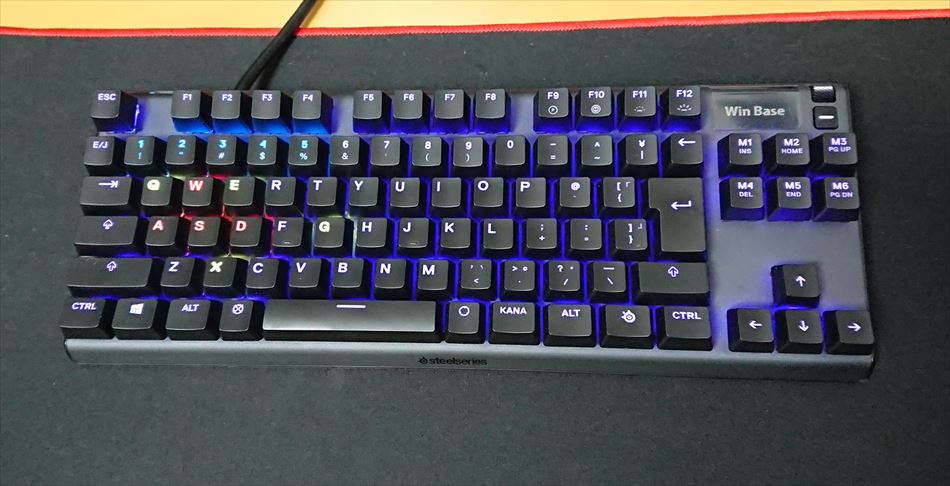 APEX_PRO_TKL_01