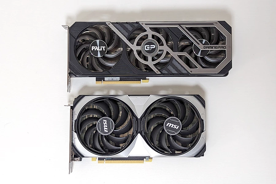 RTX3070とRTX4070のグラボ比較